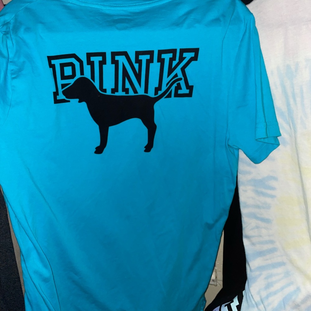 Pink tee
